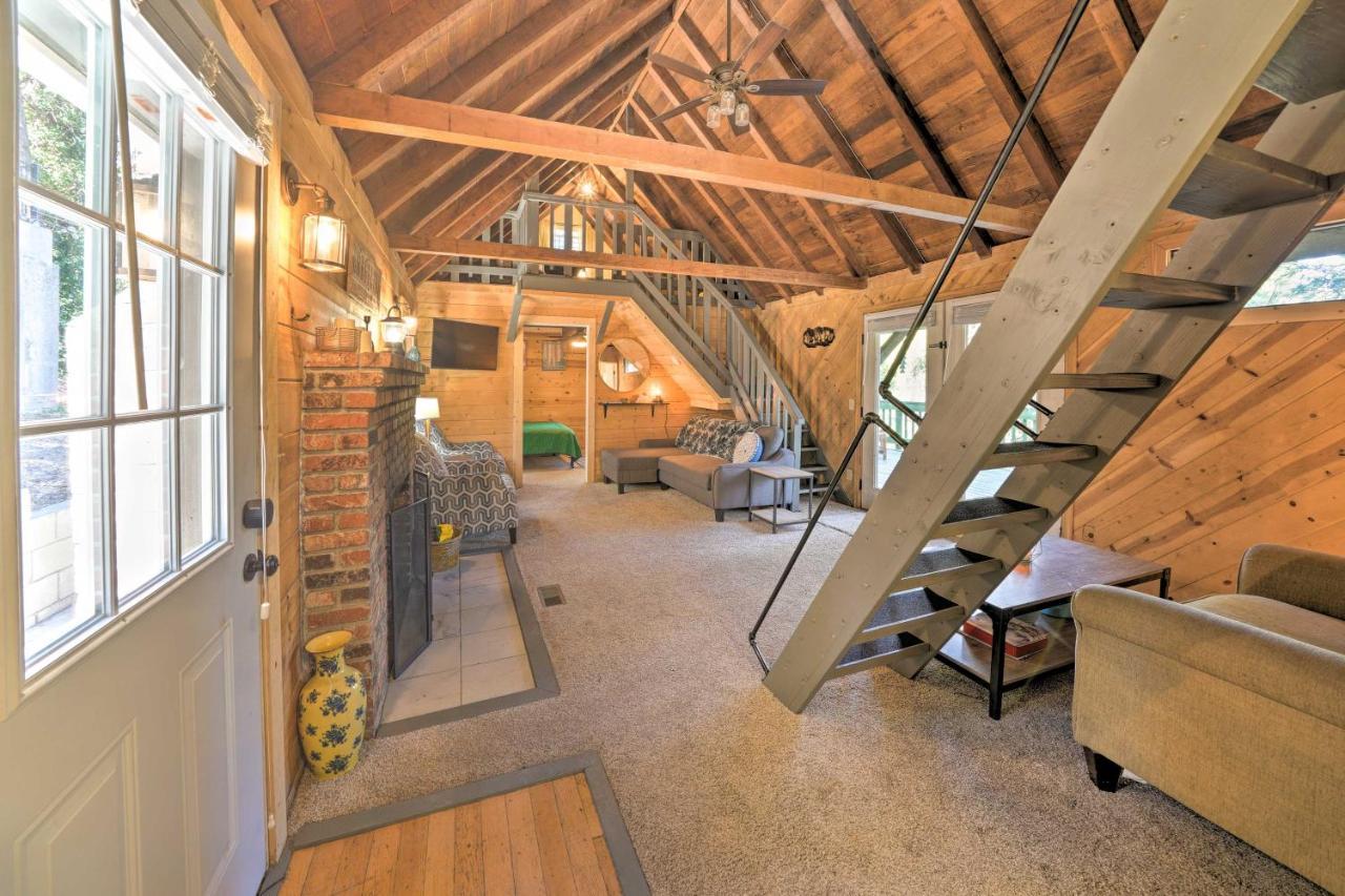 Вилла Crestline Cabin About 1 Mi To Lake, Town, Trails! Экстерьер фото
